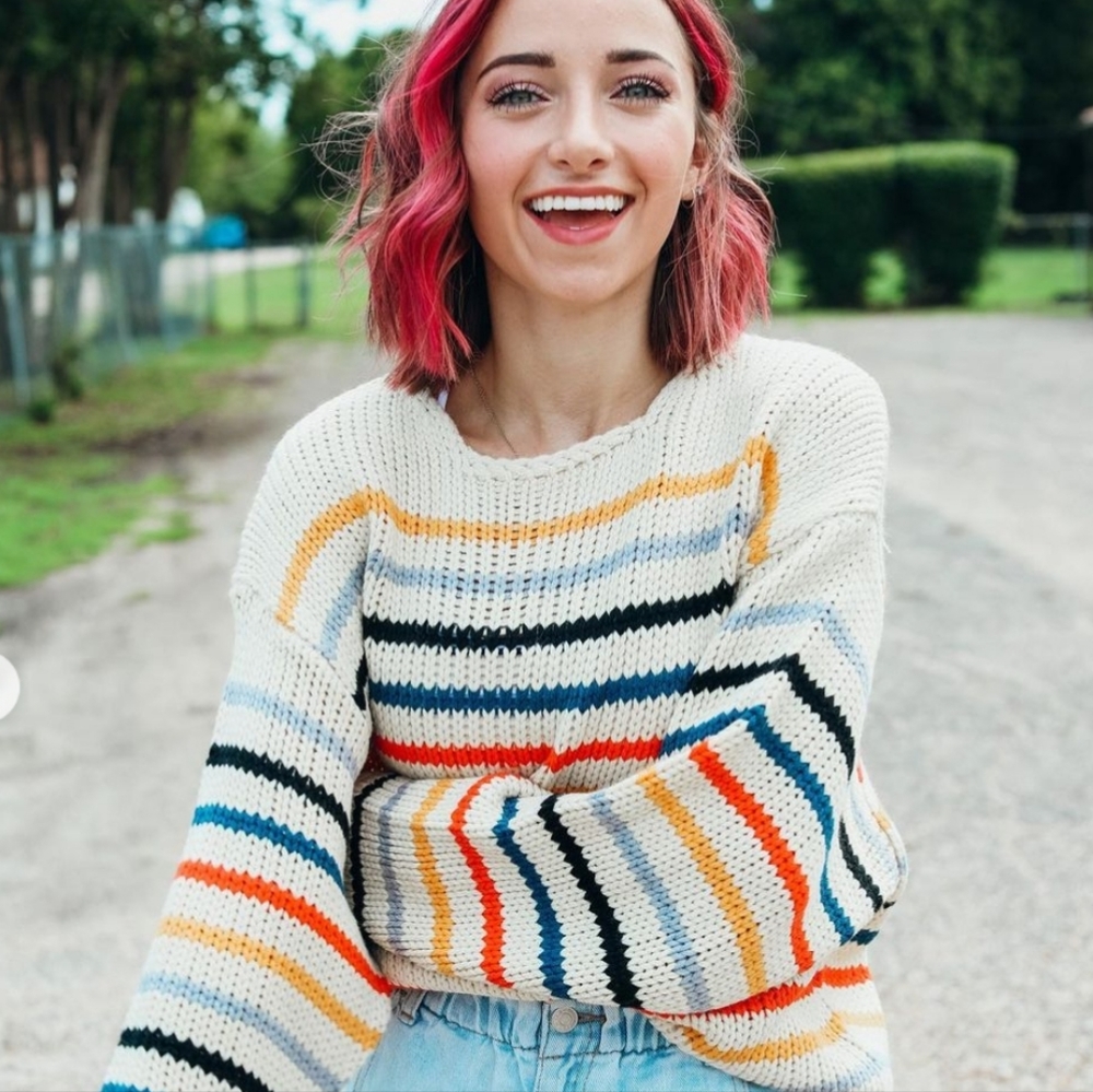 Lash next door, size M, tan with colorful stripes